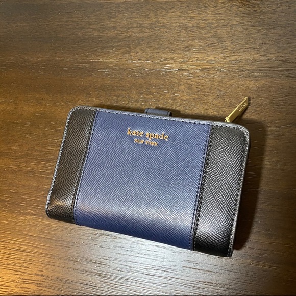 KATE SPADE spencer compact wallet - Picture 2 of 11